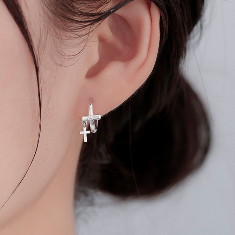 Double Cross Ear Clasp